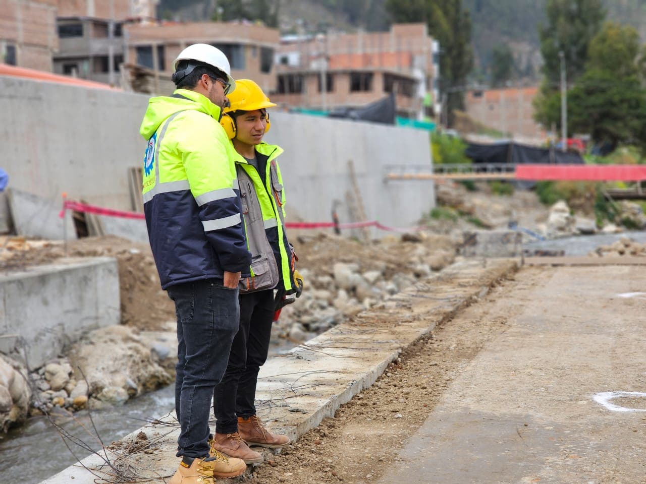 Consultoría y Expedientes Técnicos